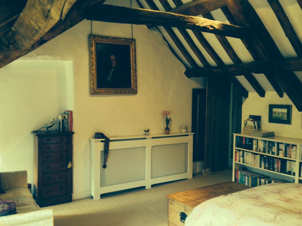 Yew Tree Cottage B&B Стоу на Вёлд Номер фото