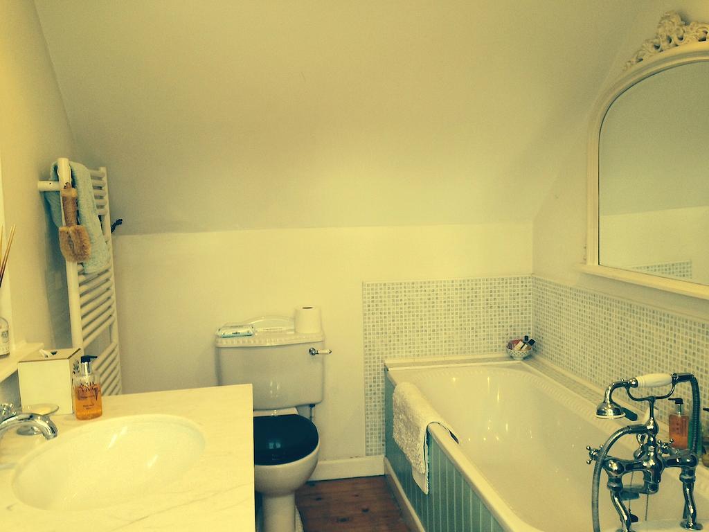 Yew Tree Cottage B&B Стоу на Вёлд Номер фото